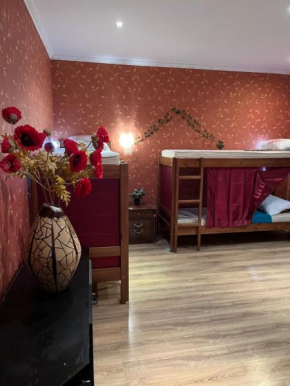 ArArAt-OSOKORKI Hostel KYIV